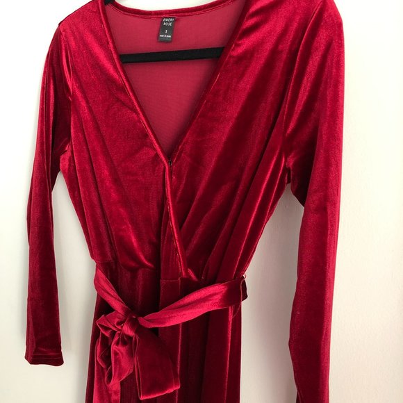 Long Sleeve Wrap V-neck Belted Velvet Burgundy Maxi Dress - Picture 6 of 9